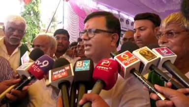 ಹಾನಗಲ್: ಯಾರು ಯಾವ ಸ್ಥಾನದಲ್ಲಿ ಕುಳಿತುಕೊಳ್ಳಬೇಕು ಎಂಬುದನ್ನ ನಮ್ಮ ಹೈಕಮಾಂಡ್ ನಿರ್ಧರಿಸುತ್ತೇ ಕೆಲವರಕೊಪ್ಪ ಗ್ರಾಮದಲ್ಲಿ ಶಾಸಕ ಮಾನೆ