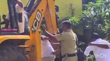 ಕಡೂರು: ಕೋಟ್ಯಾಂತರ ಮೌಲ್ಯದ ಸೈಟ್ಗಾಗಿ ಪಟ್ಟಣದಲ್ಲಿ 2 ಗುಂಪುಗಳ ನಡುವೆ ಮಾರಾಮಾರಿ.!