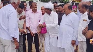 સરસ્વતી: શિહોરી હાઇવે થી સરસ્વતી તાલુકા મથક ને જોડતા રસ્તા ને પહોળા કરવાની કામગીરીનું ખાત મુહર્ત કરવામાં આવ્યું