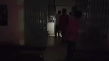 चंदौली: कुड्डी के समीप संदिग्ध परिस्थितियों में घायल मिला बाइक सवार युवक, जिला अस्पताल में डॉक्टरों ने किया मृत घोषित