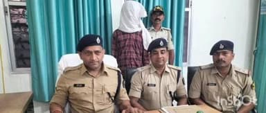 फुलपरास: फूलपरास पुलिस ने बिपिन यादव हत्याकांड का खुलासा किया, बाइक व हथियार के साथ तीन बदमाश गिरफ्तार