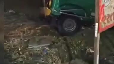 દહેગામ: દહેગામ ITI પાસે ટ્રેલર અને રિક્ષા વચ્ચે અકસ્માત  સર્જાયો