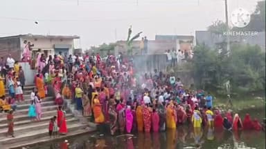 জয়পুর: ছটেপুজোর শেষ অর্ঘ জয়পুর রাজা বাঁধে ভক্তদের ভিড়
