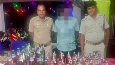 ତିର୍ତ୍ତୋଲ: ତିର୍ତୋଲ ପୋଲିସ ପକ୍ଷରୁ କୋଲର ନିକଟରେ ଚଢ଼ାଉ 25 ଲିଟର ଉର୍ଦ୍ଧ ଚୋରା ମଦ ଜବତ ସହ ଅଭିଯୁକ୍ତ ଗିରଫ