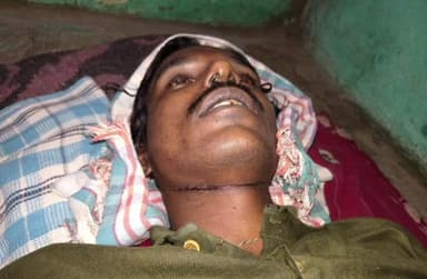 పాపన్నపేట్: కొత్తపల్లి గ్రామంలో తల్లితో కొట్లాడిన కుమారుడు ఉరివేసుకొని ఆత్మహత్య
పాపన్నపేట ఎస్సై కేసు నమోదు దర్యాప్తు