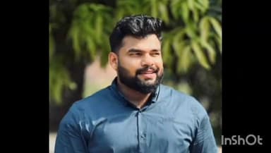 തിരൂരങ്ങാടി: തേഞ്ഞിപ്പലം ചെനക്കലങ്ങാടി പള്ളിപ്പടിയിൽ വീട്ടുമുറ്റത്ത് വെച്ച് കാറിന് തീപിടിച്ച് ചികിത്സയിലായ യുവാവ് മരിച്ചു