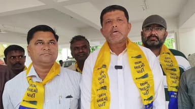 ગોધરા: પાલિકાના નવા સિમાંકન સામે AAP એ વિરોધ દર્શાવી જિલ્લા સેવાસદન કચેરી ખાતે આવેદનપત્ર આપ્યા બાદ પ્રતિક્રિયા આપી હતી