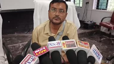 जगदलपुर: जनपद कार्यालय जगदलपुर में बस्तर ओलम्पिक को लेकर बैठक संपन्न, जनपद CEO अमित भाटिया ने दी जानकारी