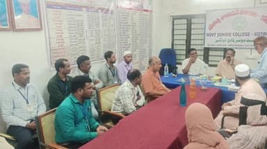 వర్ని: విజ్ఞానార్జనలో వెనుకబడిన విద్యార్థులను గుర్తించాలని జిల్లా ఇంటర్ విద్య ప్రత్యేక అధికారి ఓడ్డెన్న సూచన