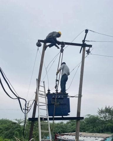 कालपी: कालपी नगर में किलाघाट और टाउन सेकंड फीडर में फाल्ट आने से कई मोहल्लों की 5 घंटे बिजली रही गुल