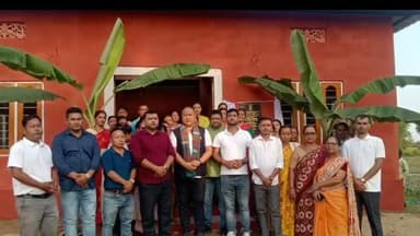 ওদালগুৰি: খাউৰাং,বৰিগাওঁত
গোৰ্খা উন্নয়ন পৰিষদৰ অধ্যক্ষ প্ৰেম তামাঙে একেদিনাই উদ্ধোধন কৰিলে ৰঙ্গমঞ্চ,সাংস্কৃতিক কেন্দ্ৰ