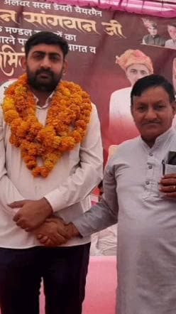 कोटकासिम: सरस डेयरी के नवनिर्वाचित अध्यक्ष डायरेक्टर्स का स्वागत, कोटकासिम भाजपा कार्यालय में पशुपालकों ने किया अभिनंदन