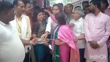 राजापाकर: राजापाकर बाजार स्थित डाकघर के पास कांग्रेस पार्टी के चुनावी कार्यालय का उद्घाटन