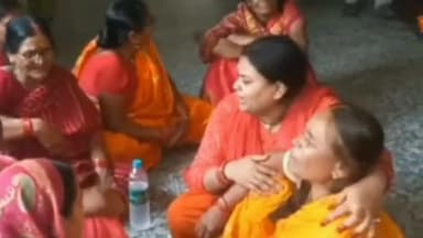 मीनापुर: धनुषी गांव में छठ की रात खूनी संघर्ष, युवक की मौत, मुखिया और उसका पुत्र गिरफ्तार