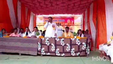 बड़ेराजपुर: ग्राम लिहागांव में कलार समाज ने हर्षोल्लास के साथ भगवान सहस्त्रबाहु अर्जुन की जयंती मनाई, Ex MLA संतराम नेताम हुए शामिल