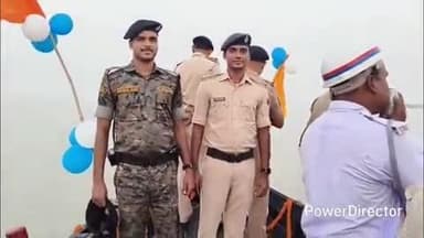 कटिहार: छठ पर्व के दौरान ट्रैफिक डीएसपी के नेतृत्व में यातायात पुलिस ने गंगा नदी में चलाया सघन गश्ती अभियान