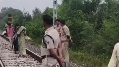 सैदपुर: अज्ञात कारणों से रावल में ट्रेन से कटकर युवक ने दी जान, पहचान के बाद परिजनों में मचा कोहराम