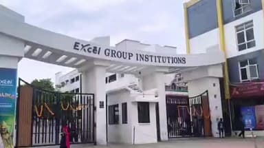 குமாரபாளையம்: தனியார் கல்லூரியில் சாப்பிட்ட 128 மாணவ - மாணவிகளுக்கு வாந்தி ஏற்பட்ட நிலையில் அனைவரும் நலமுடன் இருப்பதாக ஆட்சியர் தகவல்