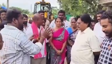 వాజేడు: వాజేడు లో ఖాళీ బిందెలతో నిరసన, రాస్తారోకో కార్యక్రమం చేపట్టిన మహిళలు