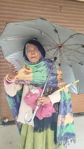 टीकर गांव से भोपी माँ
का गवरी नृत्य सभी भाई लोग देखें और आगे से आगे शेयर करें