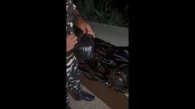 निचलौल: भारत-नेपाल सीमा पर 514 ग्राम गांजे के साथ एक युवक को किया गया गिरफ्तार