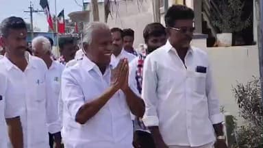 சூளகிரி: தோரிப்பள்ளி,கானலட்டி ஆகிய ஊராட்சிகளில் புதிய தார் மற்றும் சிமெண்ட் சாலை அமைக்கும் பணிகளை துவக்கி வைத்த கே பி முனுசாமி