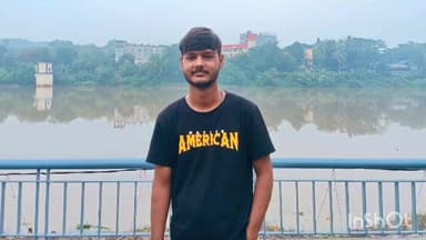 વાપી: સેલવાસમાં મિત્રો સાથે નદીમાં ન્હાવા પડેલો વાપીનો યુવક તણાયો