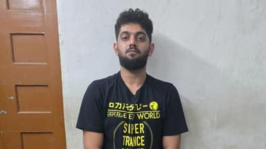 પારડી: પોલીસ સ્ટેશનમાં પ્રાણી ક્રૂરતાનિવારણના ગુનામાં એક વર્ષથી વોન્ટેડ આરોપીને થાણે મહારાષ્ટ્ર ખાતેથી એલસીબી ઝડપી લાવી