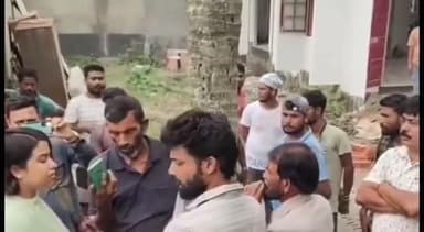 চেঙা: বহৰি হাট ডাকঘৰৰ সংস্কাৰ কামত অনিয়মৰ অভিযোগ, ৰাজহ চক্ৰ বিষয়াৰ কাম বন্ধ কৰিবলৈ নিৰ্দেশ