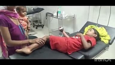 आरा: गड़हनी बाजार में सड़क पार करते समय अज्ञात वाहन की चपेट में आने से बच्ची घायल, अस्पताल में कराया गया भर्ती