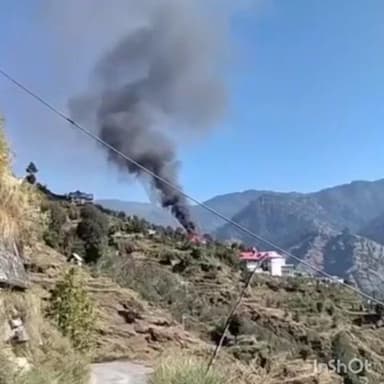 चौपाल: चौपाल के ग्राम पंचायत गोरली मड़ावग के कोटी गांव में दो मंजिला मकान में आग लगी