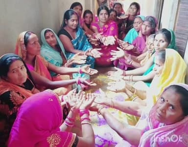 लखीसराय: शत प्रतिशत मतदान के लिए जीविका दीदियों ने मतदाताओं को किया जागरूक