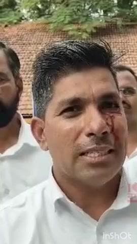 शेवगाव: वकिलावर कोर्टाबाहेर जीवघेणा हल्ला; शेवगाव पोलिसात गुन्हा दाखल...!