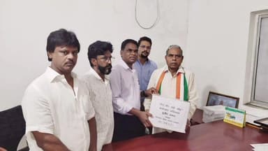 सेन्हा: सेन्हा में कांग्रेस का 'वोट चोर, गद्दी छोड़' हस्ताक्षर अभियान, 1257 लोगों ने किए हस्ताक्षर