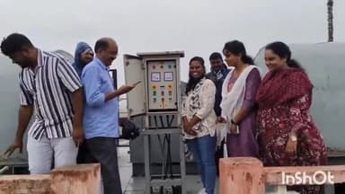 తిమ్మాపూర్ ఎల్ఎండీ కాలనీ: నిండుకుండల లోయర్ మానేరు జలాశయం, రెండు గేట్ల ద్వారా దిగువకు నీటిని విడుదల చేసిన ఇరిగేషన్ అధికారులు