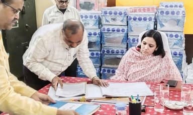 बस्ती ,उत्तर प्रदेश 29 अक्टूबर 2025
नवागत जिलाधिकारी श्रीमती कृत्तिका ज्योत्सना ने संभाला बस्ती का कार्यभार मंगलवार की ...