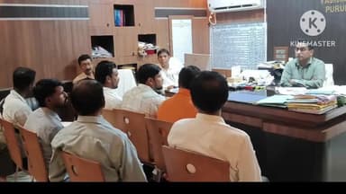 রঘুনাথপুর ১: রঘুনাথপুর ১নম্বর ব্লকের BDOর অফিসে SIR নিয়ে সর্বদলীয় বৈঠক করলেন BDO রবিশঙ্কর গুপ্তা