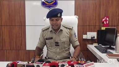 લુણાવાડા: હાલોલ શામળાજી હાઇવે અકસ્માત મામલે ડીવાયએસપીએ માહિતી આપી બે લોકો વિરુદ્ધ ફરિયાદ નોંધાય