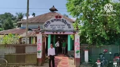 আমবাসা: ধলাই জেলার কমলপুর বড়লুতমায় মহা রাস যাত্রা উপলক্ষে চূড়ান্ত পর্যায়ের প্রস্তুতি কাজ করা হয় মন্ডপে