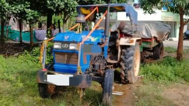 ନୟାଗଡ: ସଦର ଥାନା ଅଞ୍ଚଳରୁ ବେଆଇନ୍ ପଥର ବୋଝେଇ ଟ୍ରାକ୍ଟର ଜବତ୍ ସୂଚନା