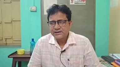 ডোমকল: SIR নিয়ে আতঙ্ক নয়,তৃণমূল বিজেপির ভোটের রাজনীতি,মানুষের পাশে CPIM ডোমকলে জানাল এরিয়া কমিটির সম্পাদক মোস্তাফিজুর রহমান