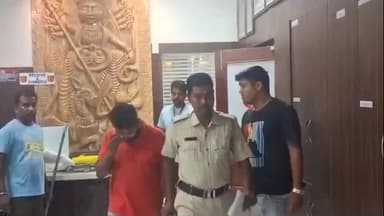 কাটোয়া ১: বিজেপি নেত্রীর কুরুচিপূর্ণ ছবি পোস্ট, গ্রেপ্তার আইনজীবী, ধৃতকে পেশ কাটোয়া আদালতে