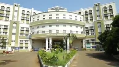 திருப்பூர் தெற்கு: தனியார் பள்ளிகளில் 25 சதவீத இட ஒதுக்கீட்டு சேர்க்கைக்கு 241 பள்ளிகளில் விண்ணப்பங்கள் பெறப்பட்டுள்ளதாக கலெக்டர் தகவல்