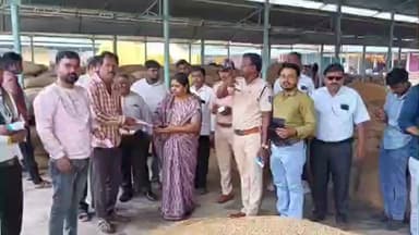 चांद: कृषि उपज मंडी चांद और चौरई में भावांतर योजना के तहत सोयाबीन की खरीदी हुई