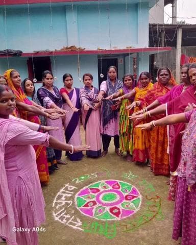 पोठिया: पोठिया प्रखंड क्षेत्र में आशा कार्यकर्ताओं ने चलाया मतदाता जागरूकता अभियान, मतदान के प्रति किया जागरूक