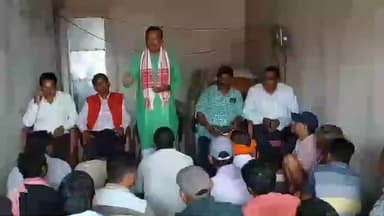 गुराबंदा: गुड़ाबांदा में भाजपा कार्यकर्ताओं की बैठक, डॉ. दिनेशानंद गोस्वामी ने जीत की रणनीति पर दिया ज़ोर