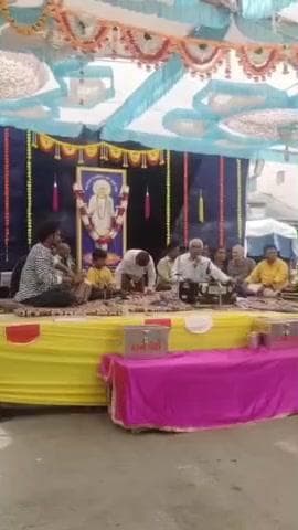 વલસાડ: શહેરના રામ રોટી ચોક ખાતે જલારામ જન્મ જયંતી નિમિત્તે સંતવાણી ડાયરો અને મહા આરતી યોજાઈ