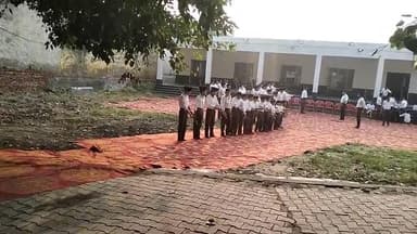 बुराई पर अच्छाई की जीत का पर्व मनाते हुवे शिव मंदिर में हटवाला गांव में