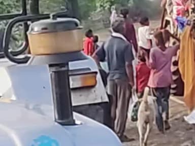 ग्राम गड़ोही मे आज देवी जी कि विशाल रैली के बाद विषर्जन होगा ,, माता रानी सब पर अनी कृपा बनाये रखे,,,,