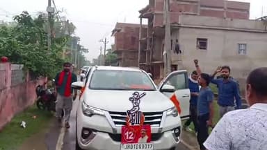 बड़हरा विधान सभा क्षेत्र के निर्दलीय प्रत्याशी सूर्यभान सिंह